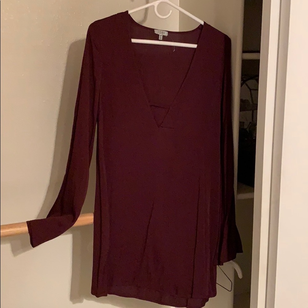 Burgundy Tobi NWOT shift dress